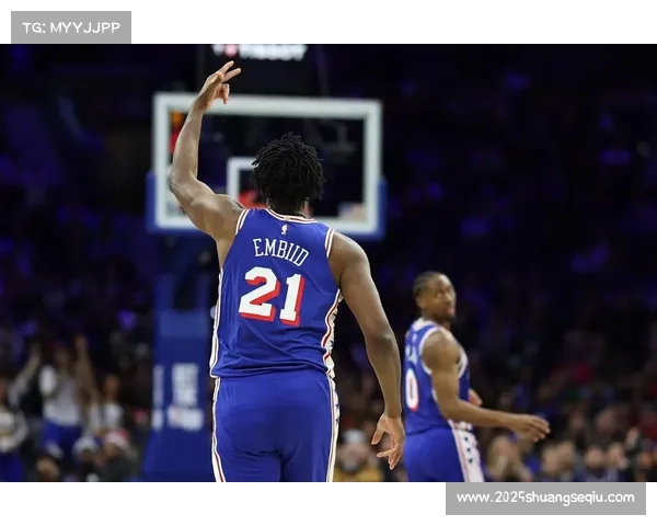 马克西三分连击,76人首节紧咬火箭 马克西三分连击,76人首节紧咬火箭